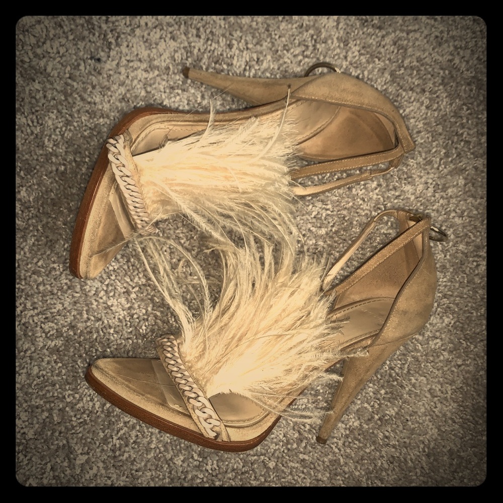 Givenchy feather pumps
